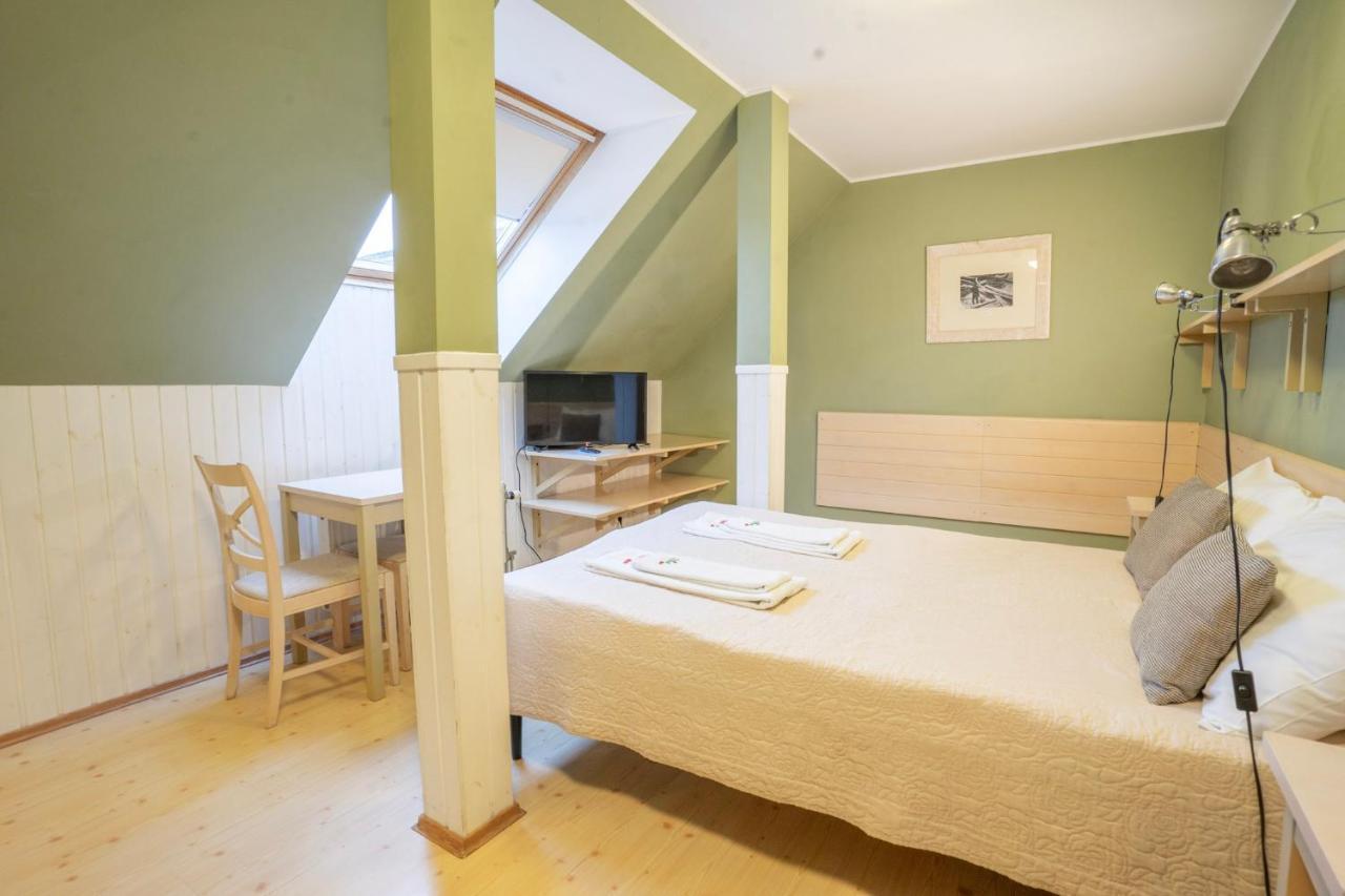 Kongo Hotel Haapsalu Εξωτερικό φωτογραφία