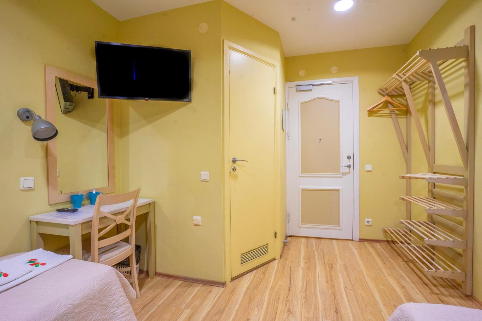 Kongo Hotel Haapsalu Εξωτερικό φωτογραφία